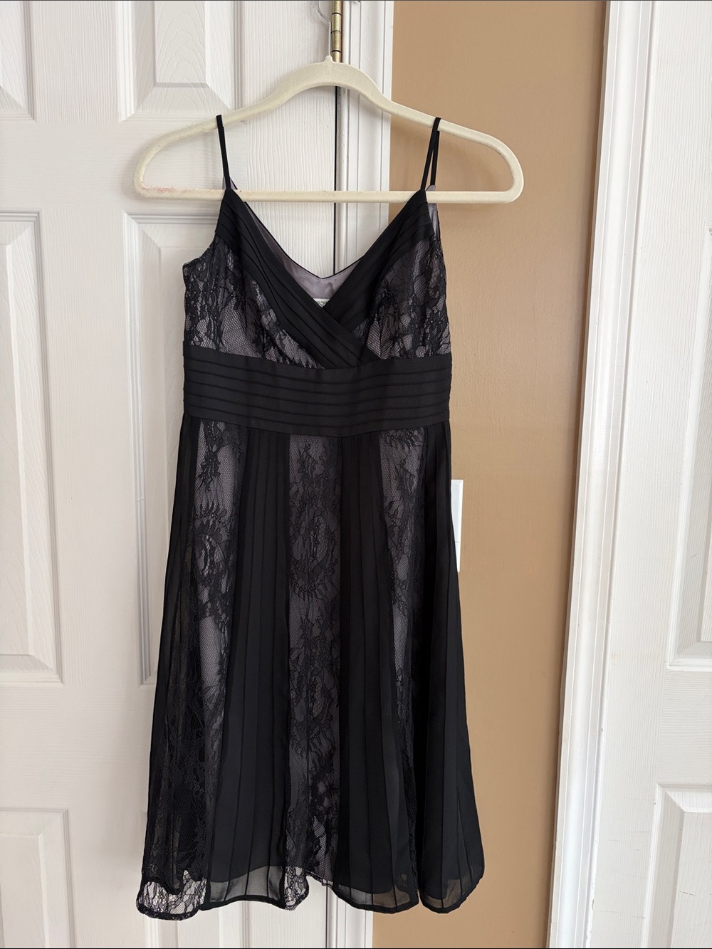 LOFT Black Lace & Chiffon Spaghetti Strap Cocktail Dress
